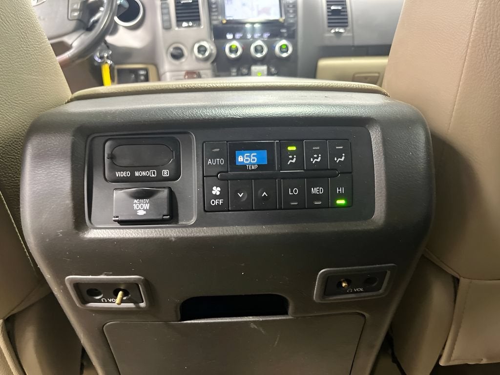 2011 Toyota Sequoia Platinum 5.7L V8