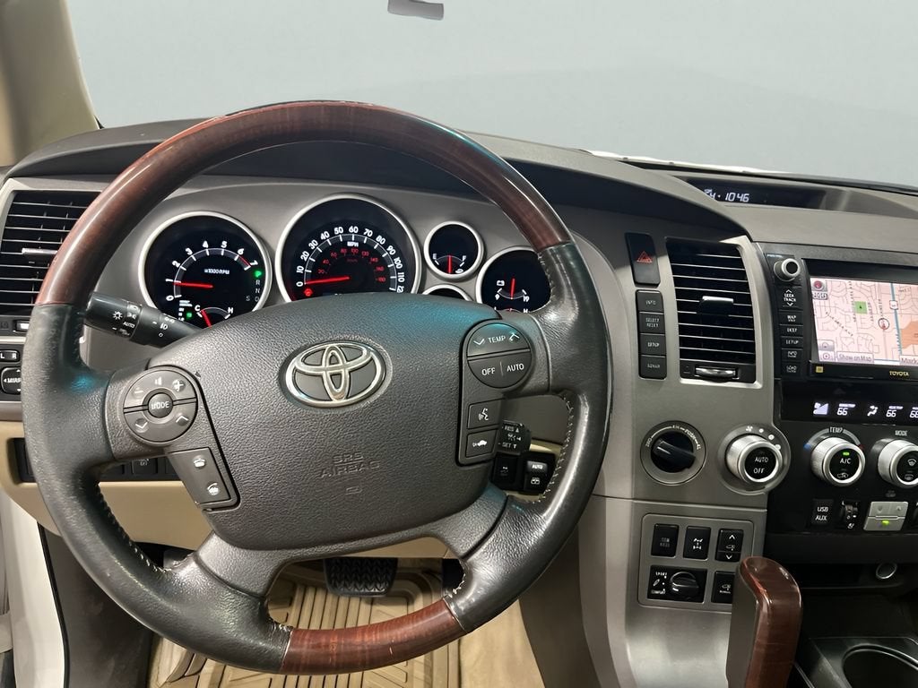 2011 Toyota Sequoia Platinum 5.7L V8