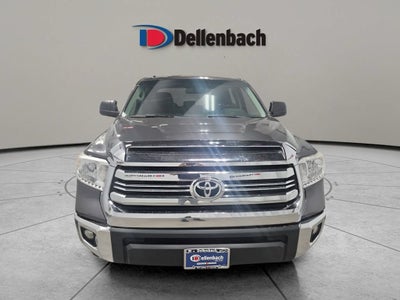 2017 Toyota Tundra SR5 5.7L V8