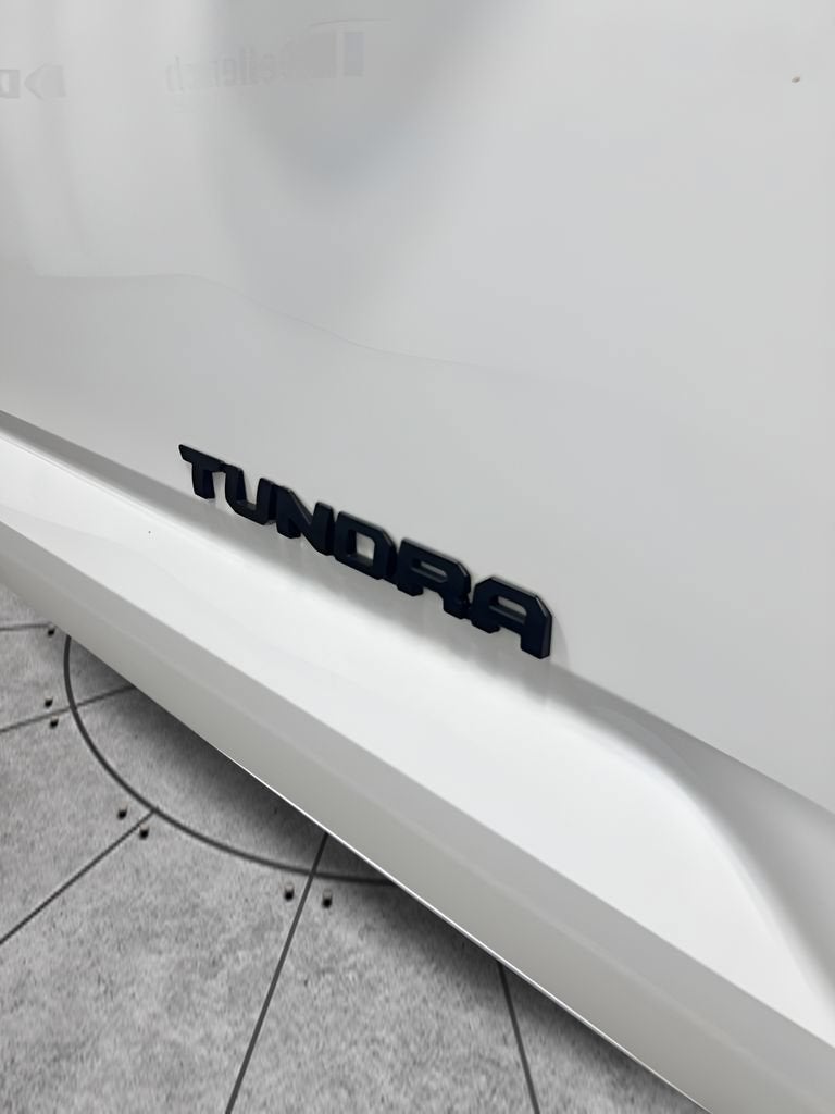 2023 Toyota Tundra 4WD SR5