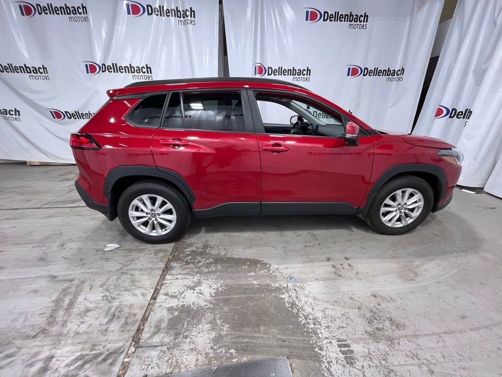 2022 Toyota Corolla Cross LE