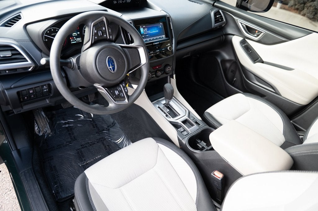 2024 Subaru Forester Base