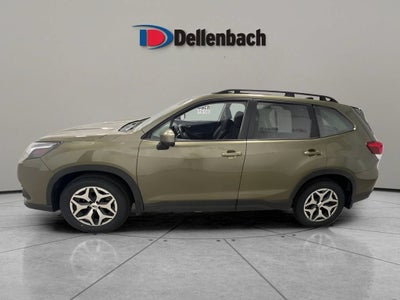2024 Subaru Forester Premium