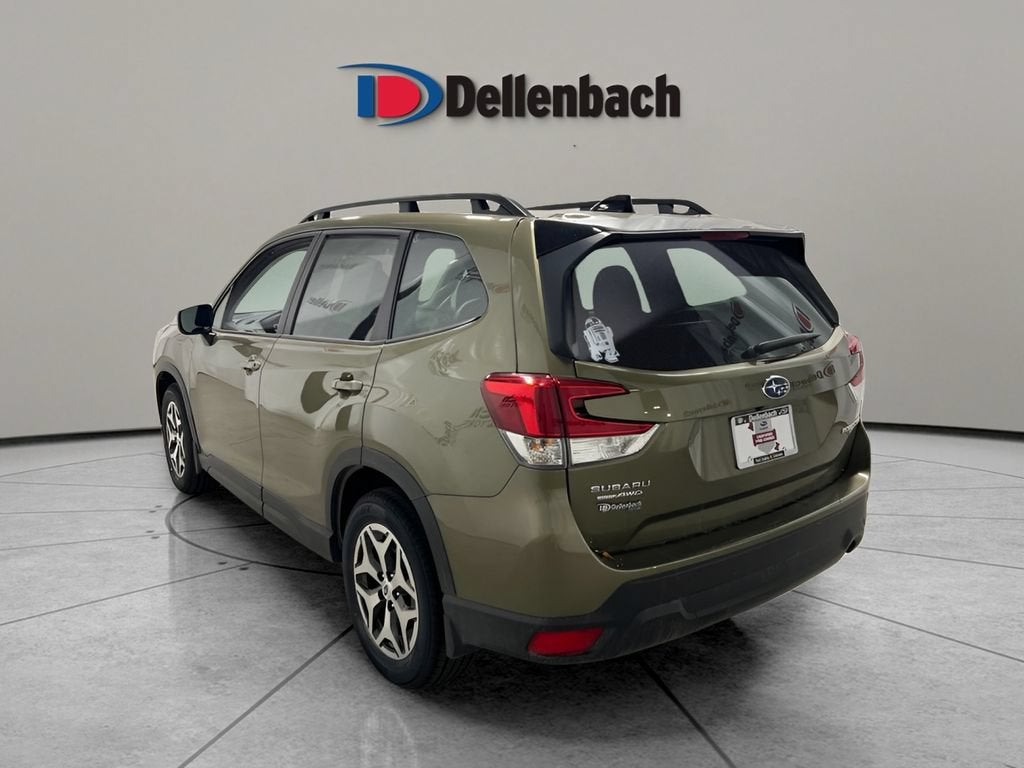 2024 Subaru Forester Premium