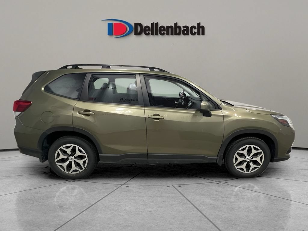 2024 Subaru Forester Premium